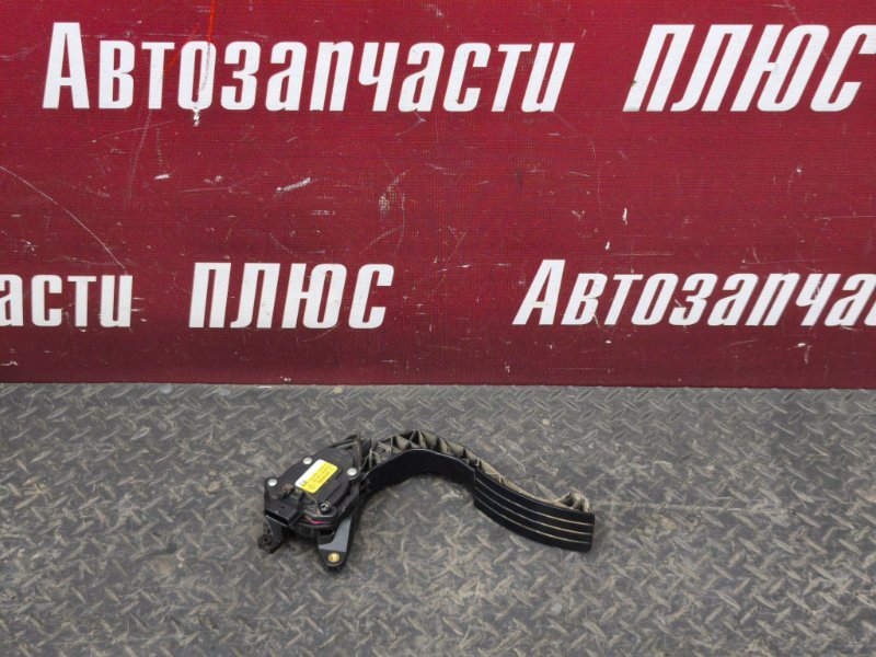 Педаль газа
