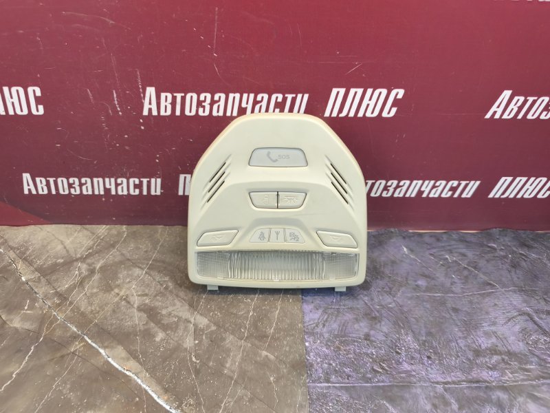 Плафон освещения салона
