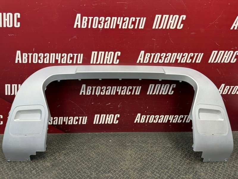 Накладка бампера