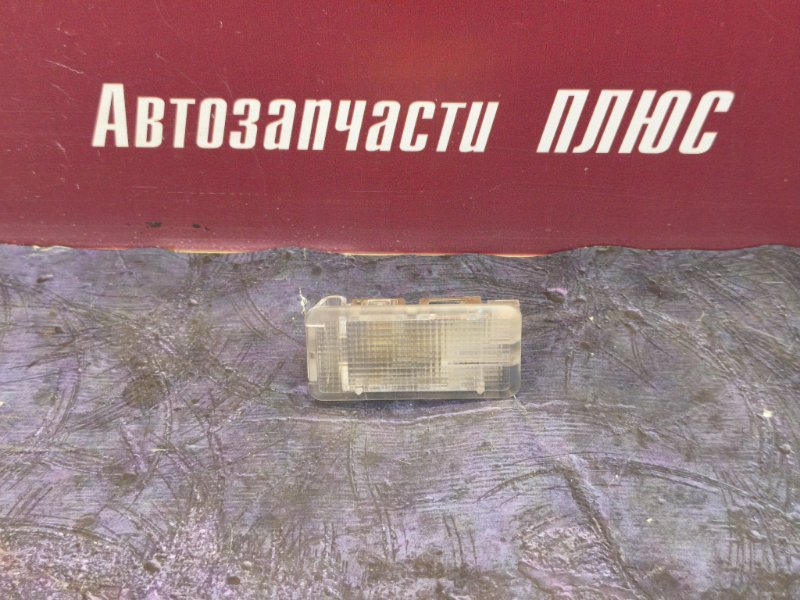 Плафон подсветки багажника