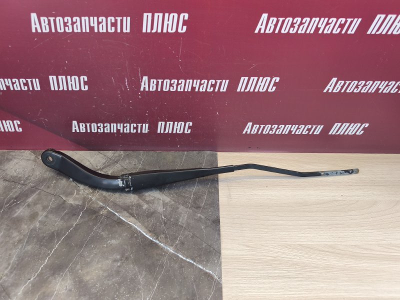 Поводок дворника