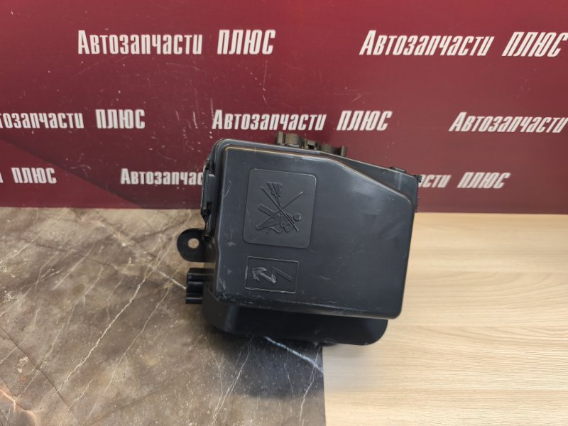 Корпус блока предохранителей