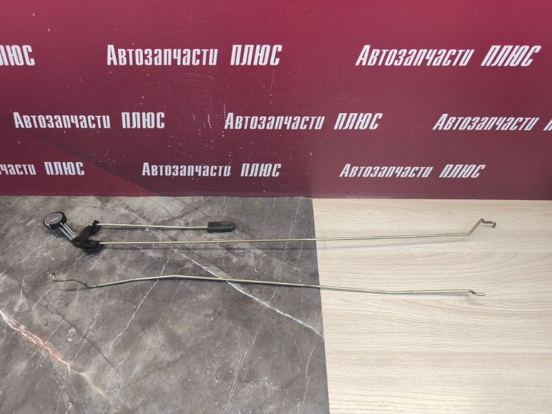 Тяга замка двери