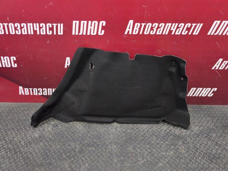 Обшивка багажника