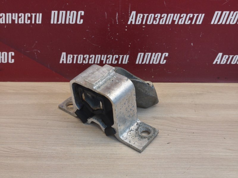 Опора двигателя