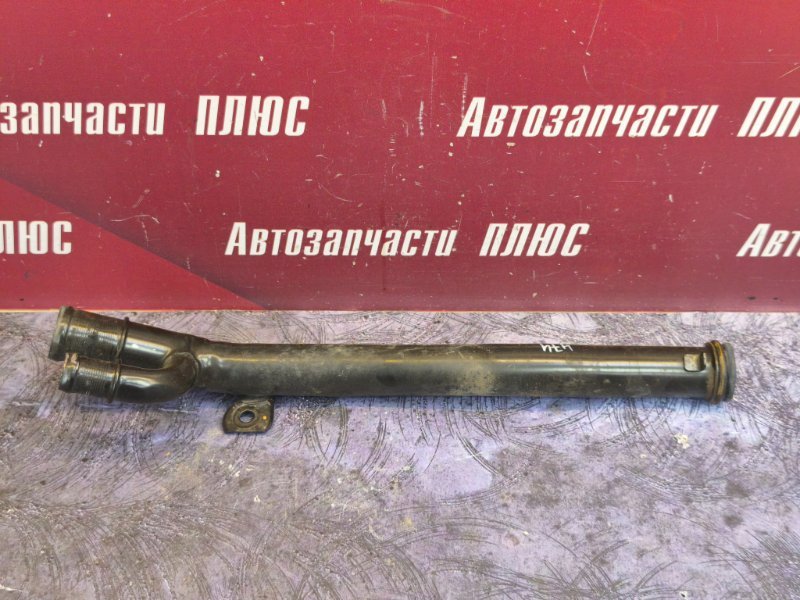 Трубка системы охлаждения
