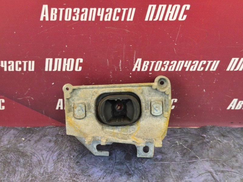 Опора двигателя