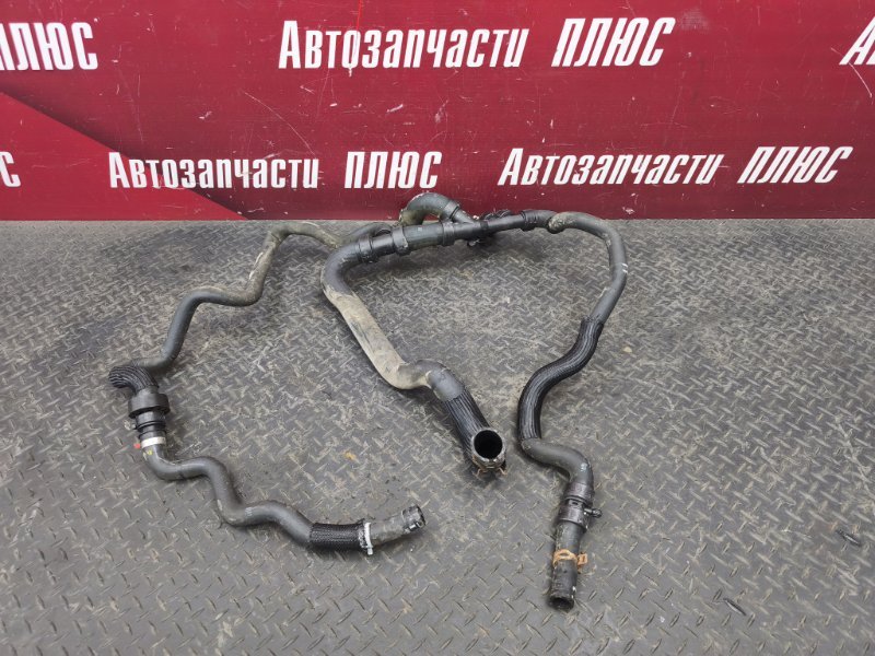 Патрубок радиатора