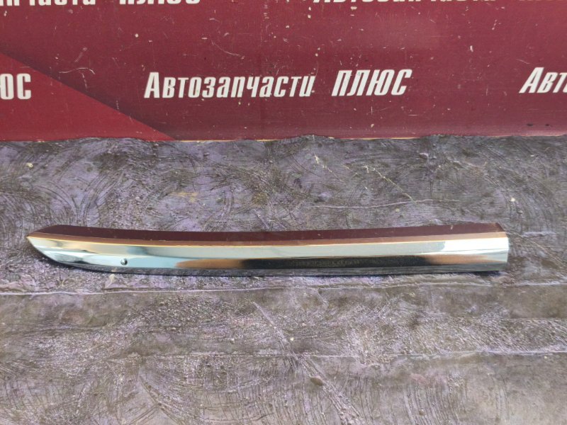 Молдинг бампера хром