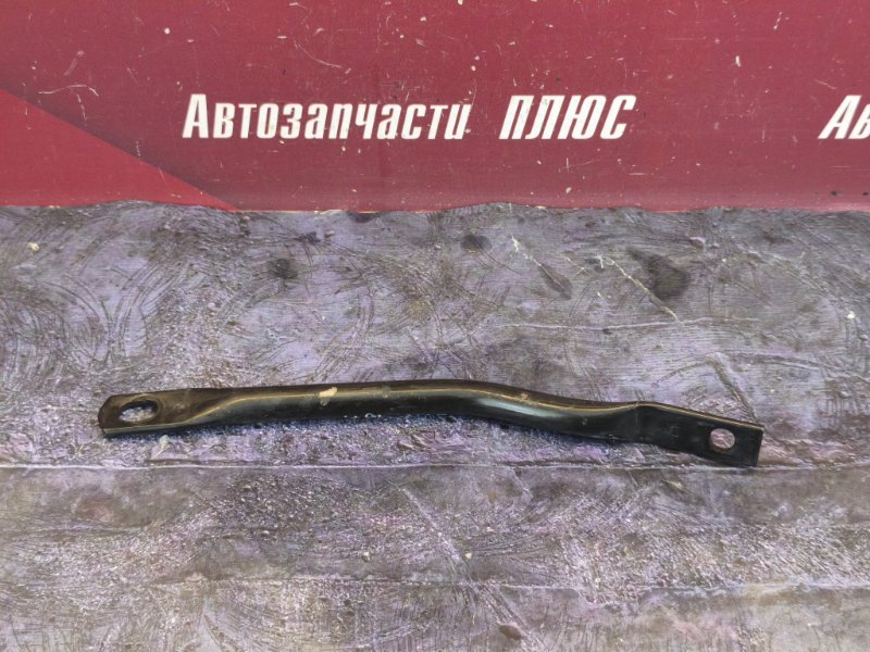 Кронштейн подрамника