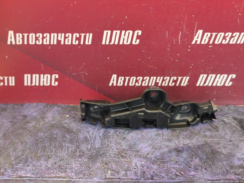 Кронштейн бампера