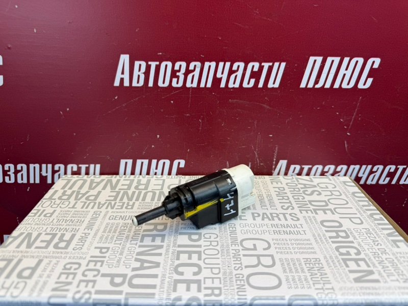 Датчик педали тормоза