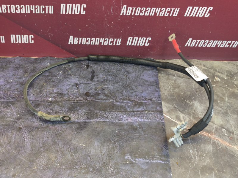 Клемма аккумулятора (минусовая)