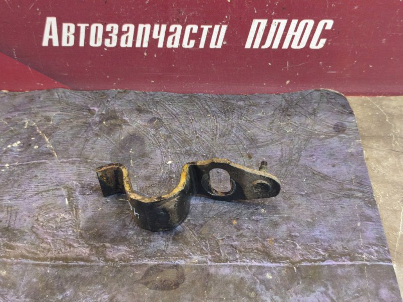 Кронштейн втулки стабилизатора