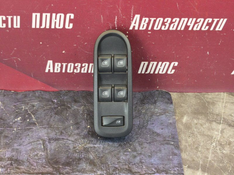 Блок управления стеклоподъемниками