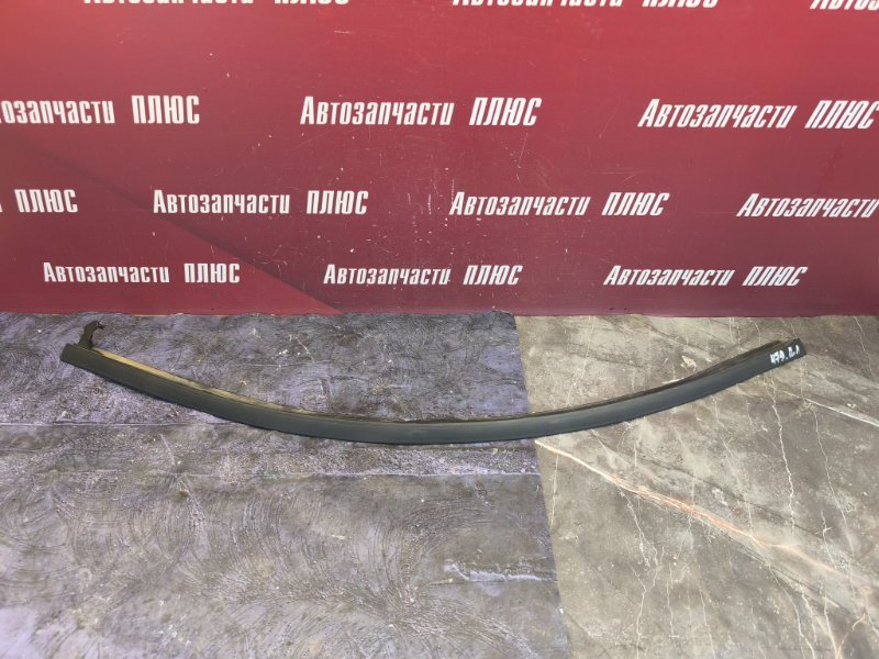 Уплотнительная резинка боковой двери