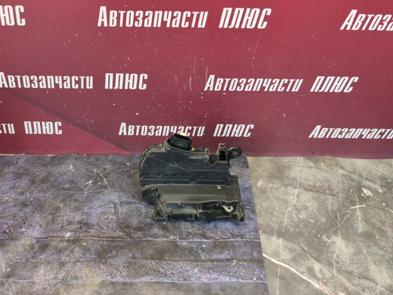 Замок двери