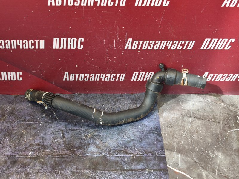 Патрубок радиатора