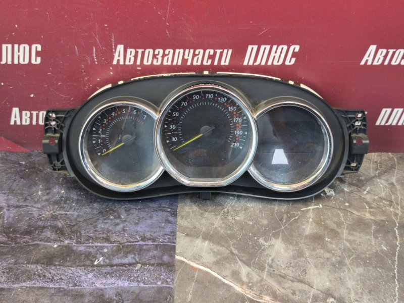 Щиток приборов