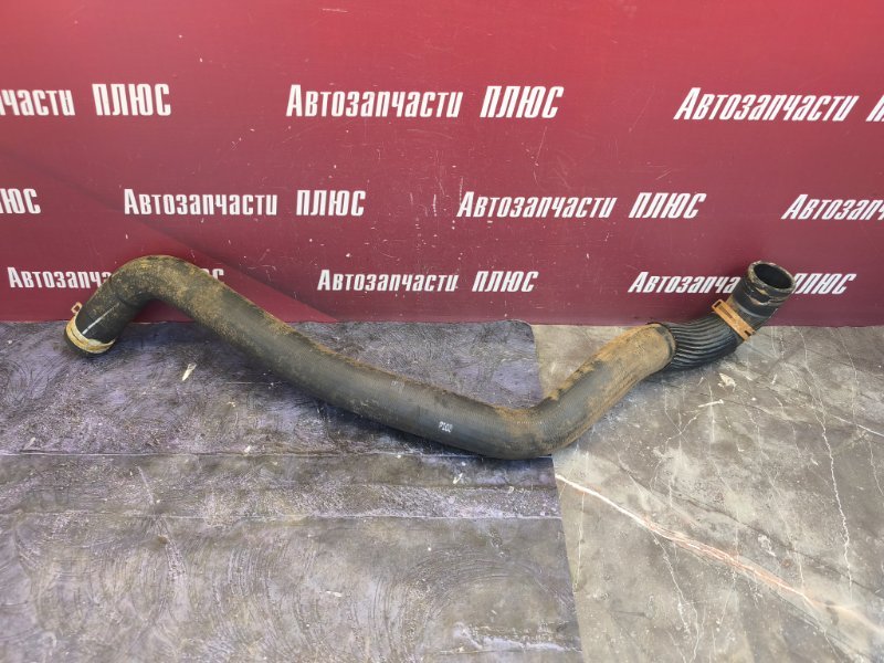 Патрубок радиатора