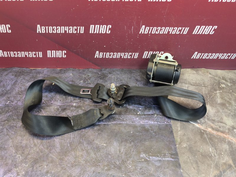 Ремень безопасности