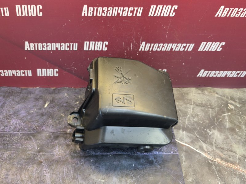 Корпус блока предохранителей