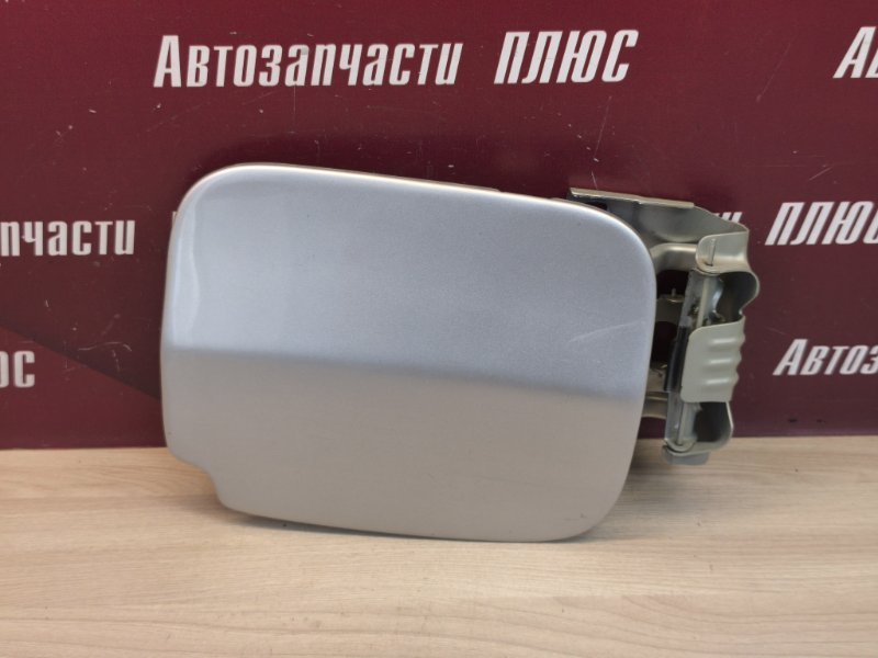 Лючок бензобака