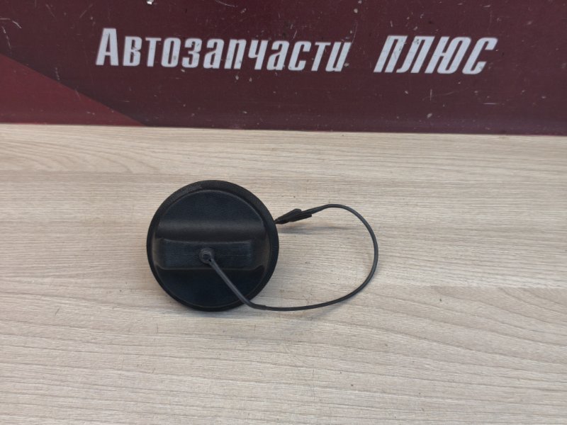 Крышка топливного бака