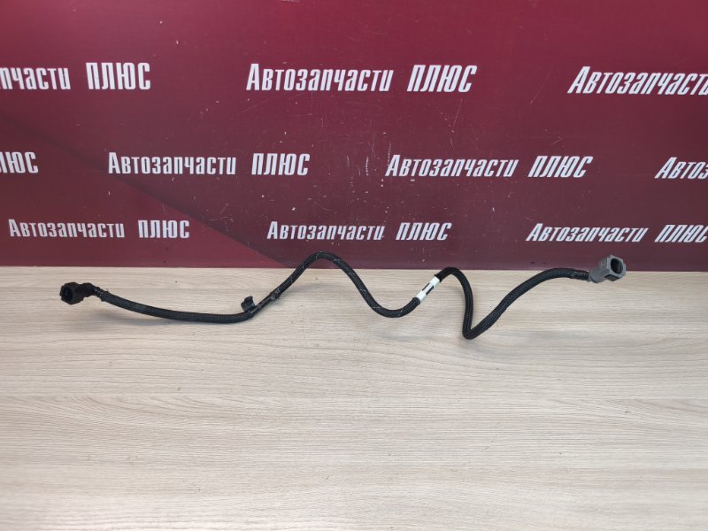 Трубка топливная