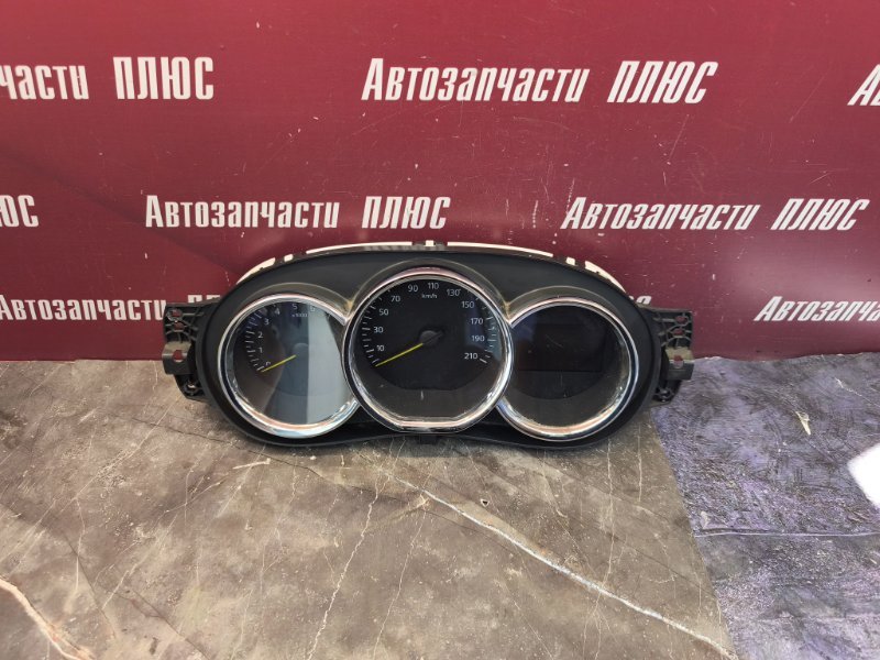Щиток приборов