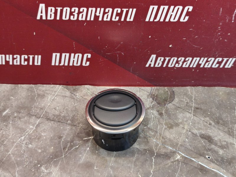 Воздушный дефлектор салона