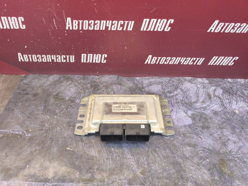 Блок управления двигателем