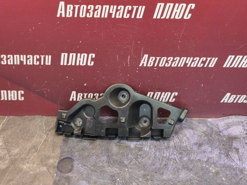 Кронштейн бампера