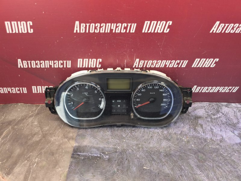 Щиток приборов