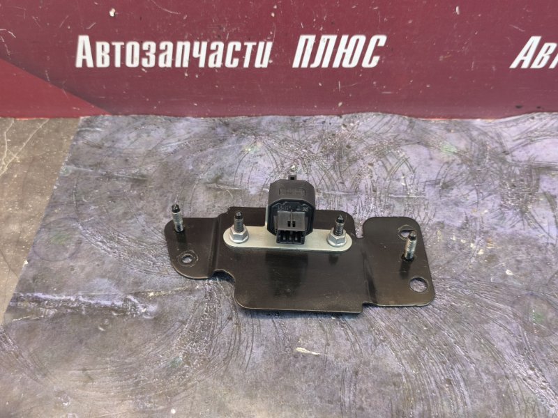 Датчик ускорения