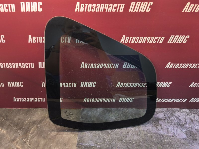 Форточка кузова