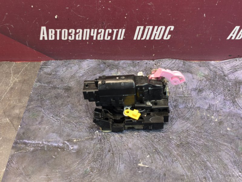 Замок двери