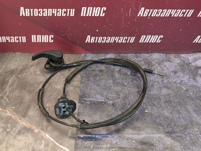 Трос замка капота
