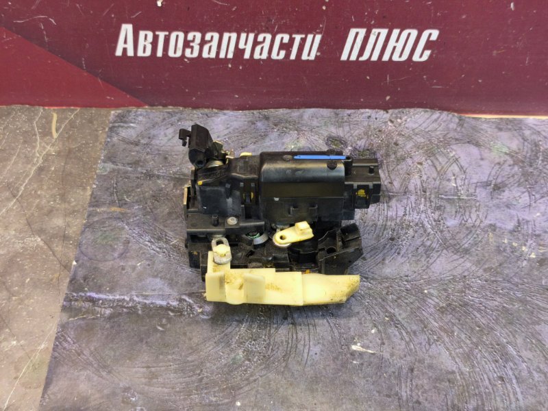 Замок двери