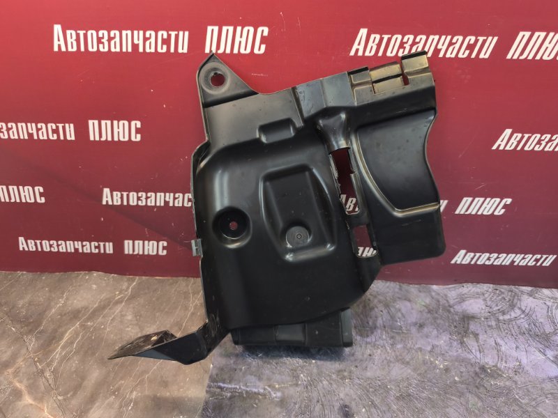 Пыльник двигателя