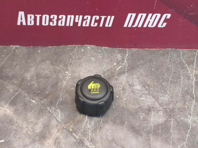 Крышка расширительного бачка