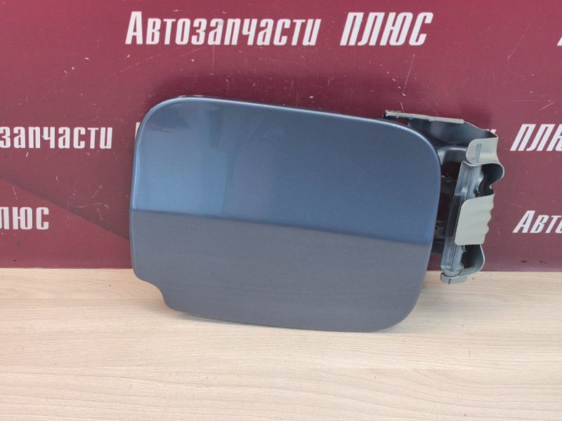 Лючок бензобака