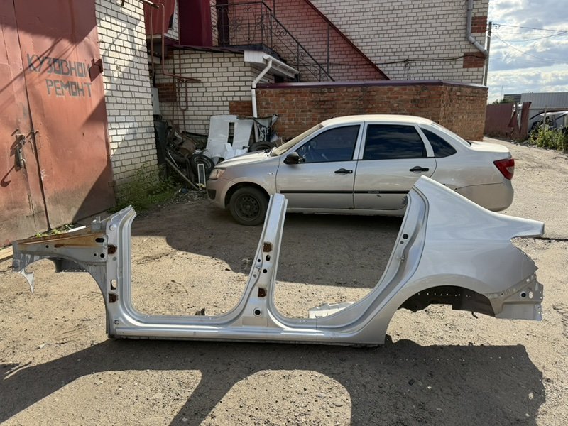 Боковина кузова