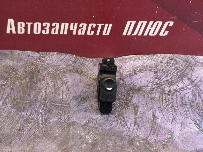 Кнопка стеклоподъемника двери