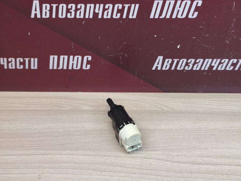 Датчик педали тормоза
