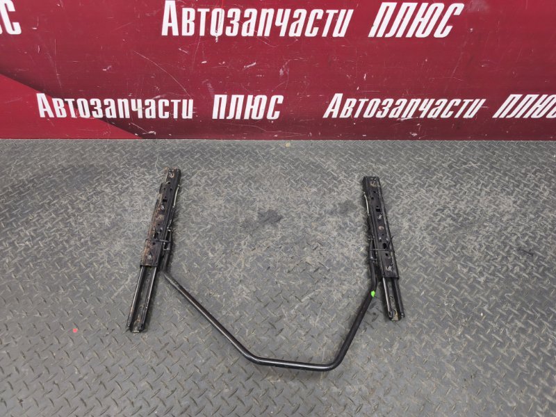 Полозья сиденья