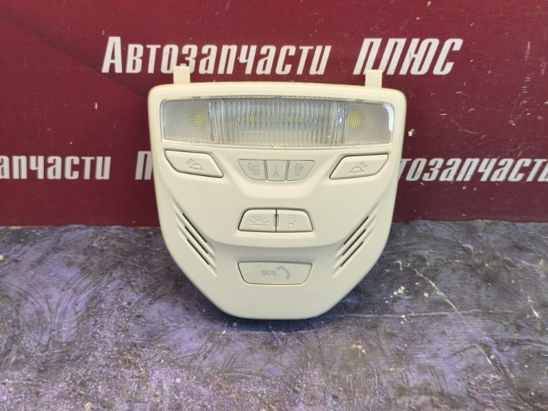 Плафон освещения салона