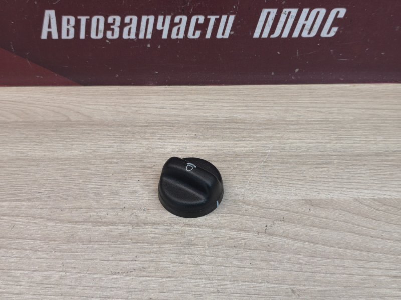 Кнопка корректора фар