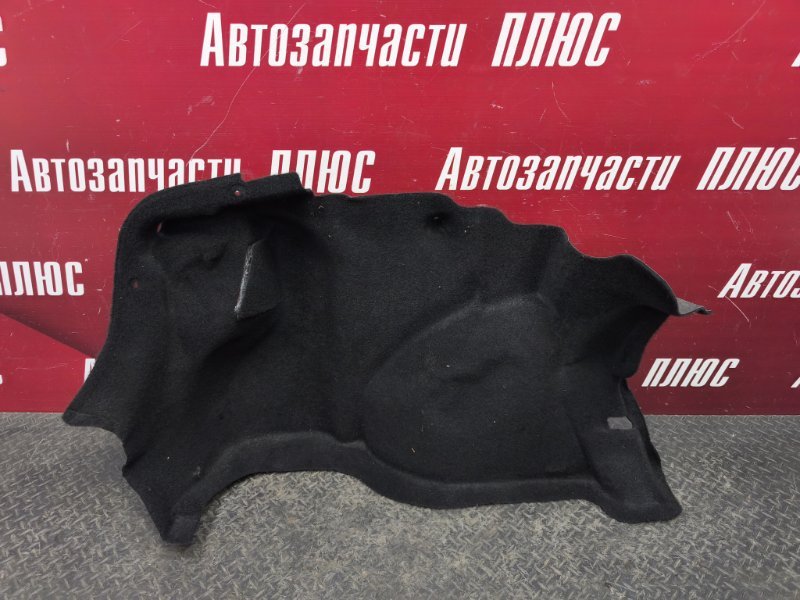 Обшивка багажника