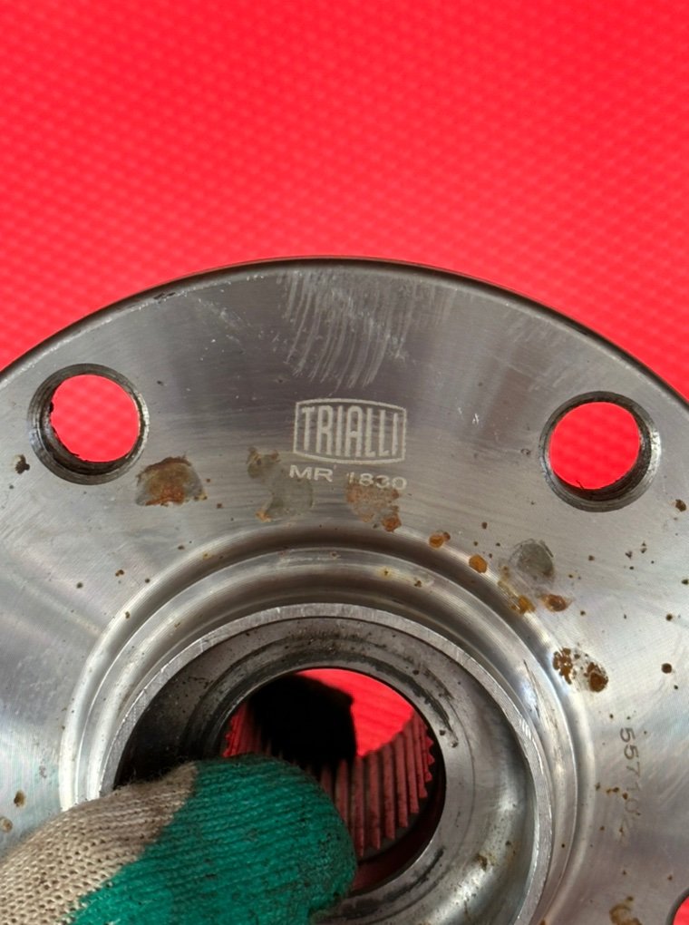 Ступица в сборе Octavia